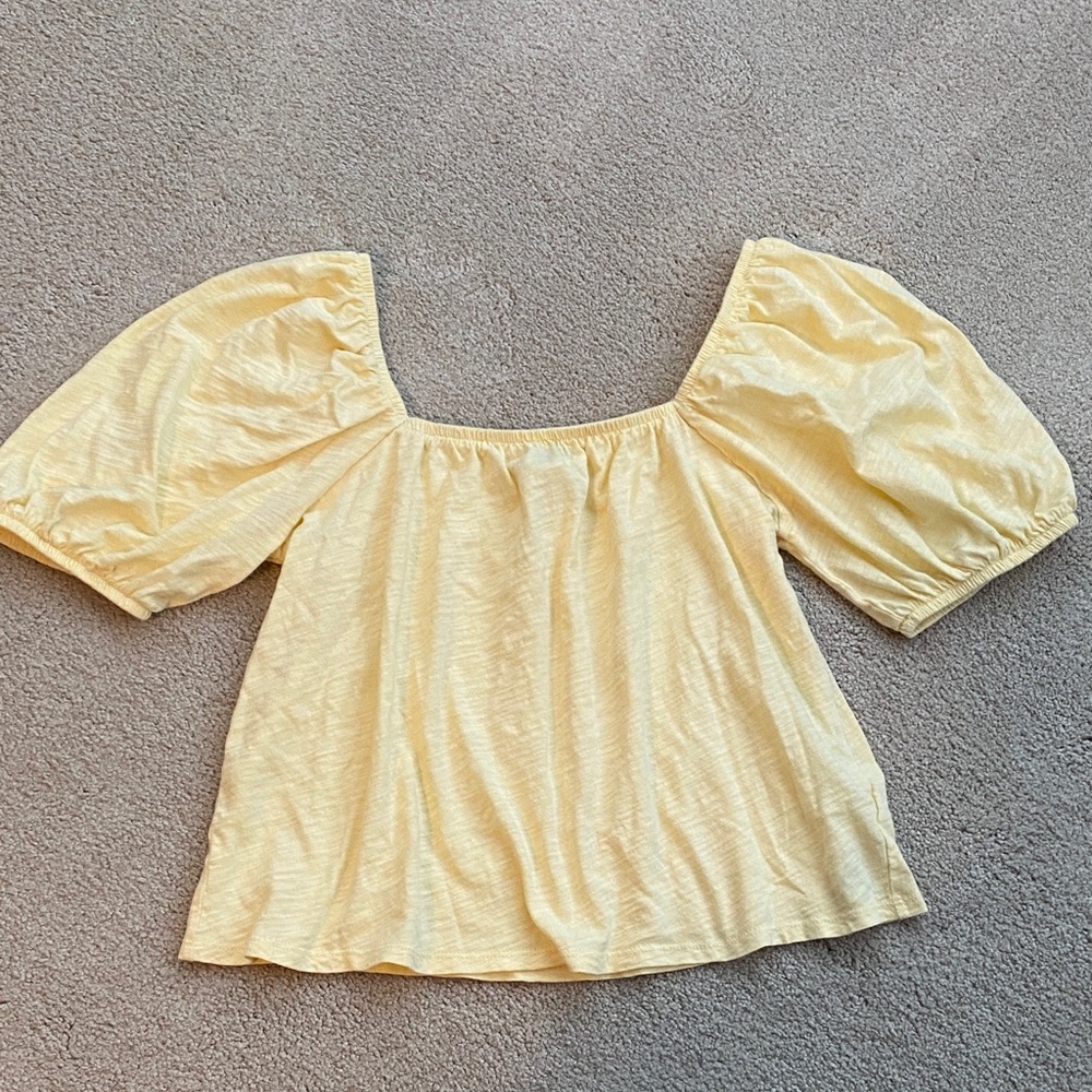 Old Navy Pale Yellow Puff Sleeve Square Neck Top